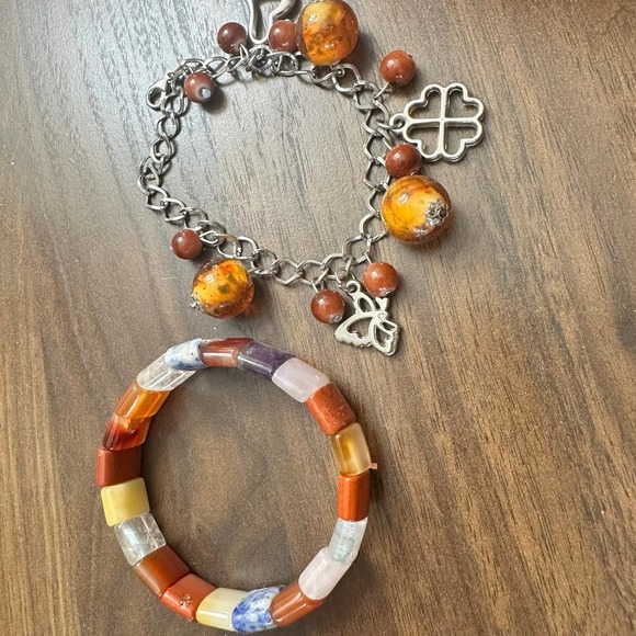 Carnelian Red Jasper Crystal Stone Bracelet Set - Picture 1 of 6